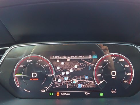 Used 2021 Audi e-tron Premium w/ Convenience Plus Package image 81