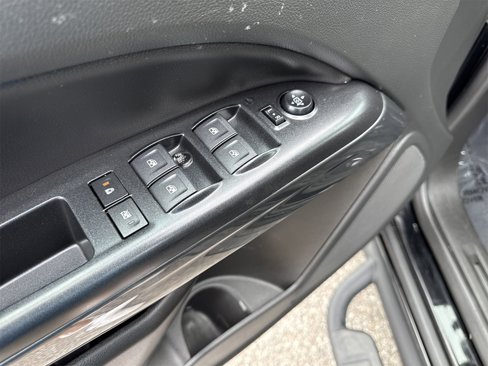 Used 2022 GMC Canyon AT4 w/ Driver Alert Package image 32