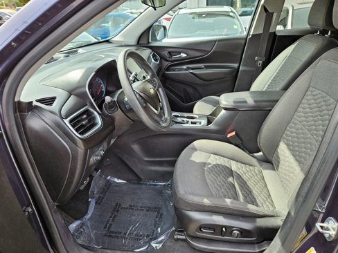 Used 2018 Chevrolet Equinox LT image 18