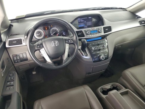 Used 2013 Honda Odyssey Touring Elite image 16