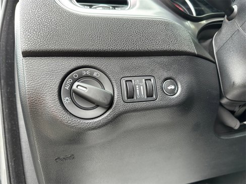 Used 2023 Dodge Charger SXT w/ Cold Weather Package image 31