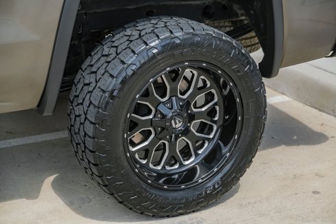 Used 2015 GMC Sierra 1500 Denali image 48