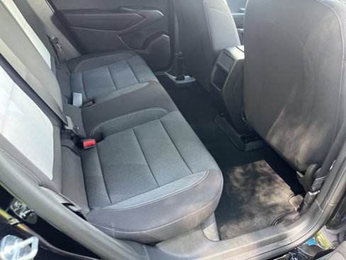 New 2025 Chevrolet Trax RS w/ Driver Confidence Package image 17