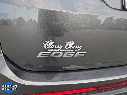 Used 2016 Ford Edge Titanium w/ Equipment Group 302A image 17