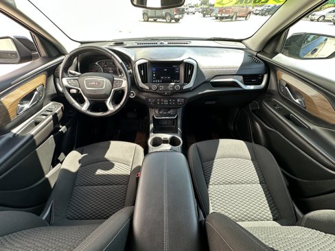 Used 2021 GMC Terrain SLE w/ Driver Convenience Package image 10