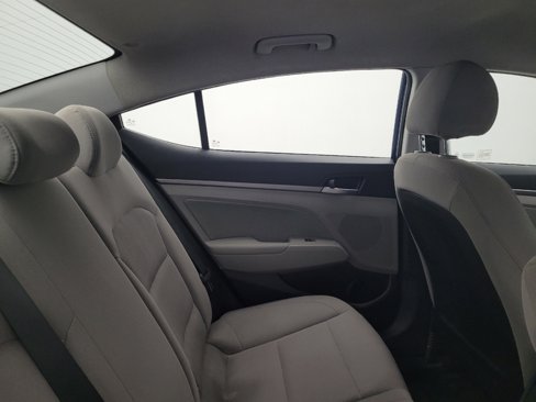 Used 2018 Hyundai Elantra SEL image 19