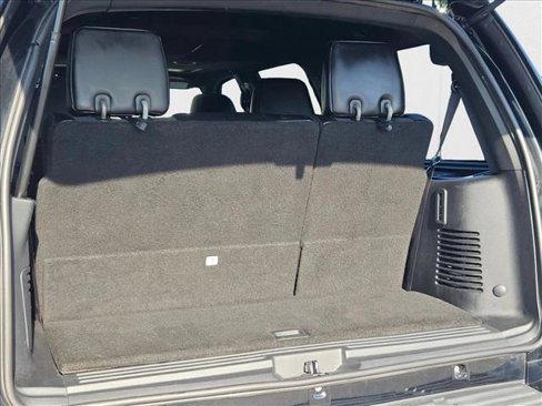 Used 2016 Ford Expedition Platinum image 6