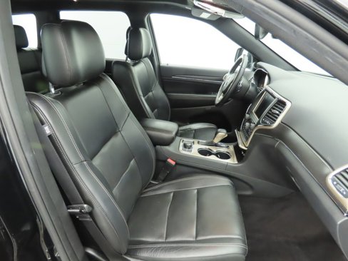 Used 2017 Jeep Grand Cherokee Limited w/ Luxury Group II image 21