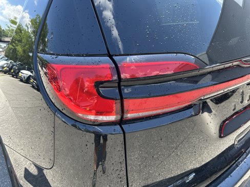 Used 2021 Chrysler Pacifica Touring w/ S Appearance Package image 11
