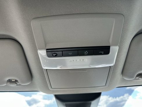 Used 2023 Nissan Sentra SV image 15