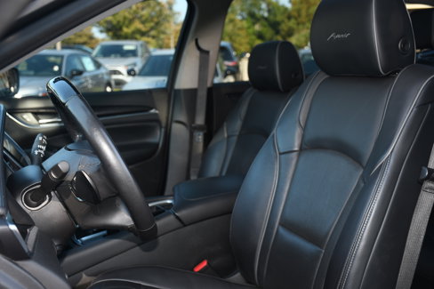 Used 2019 Buick Enclave Avenir image 12