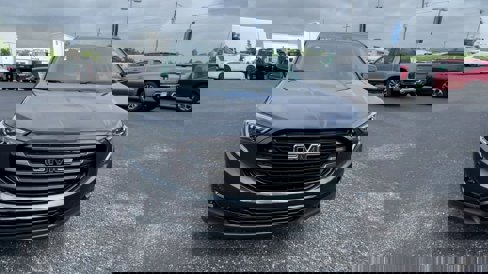 Certified 2021 GMC Terrain SLT w/ Infotainment Package II image 3