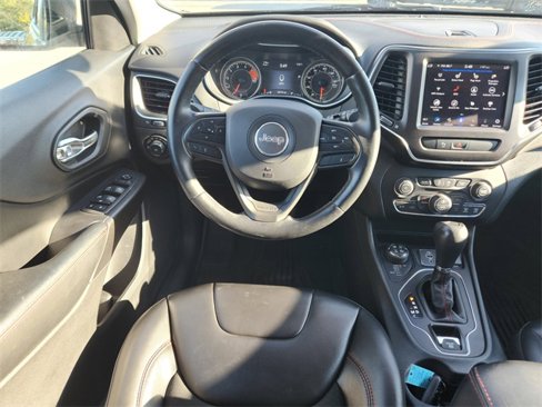 Certified 2020 Jeep Cherokee Trailhawk w/ Comfort/Convenience Group image 12