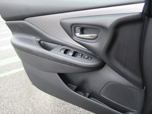 Used 2021 Nissan Murano SV w/ SV Special Edition Package image 27
