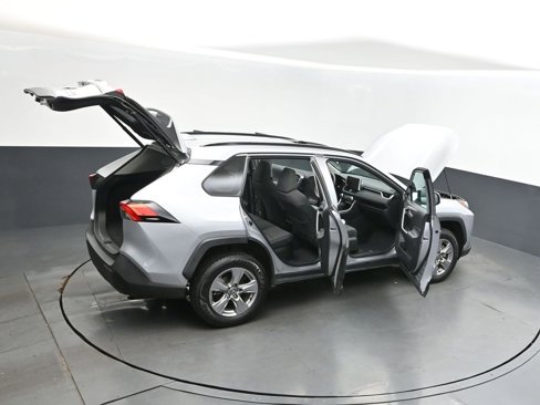 Used 2023 Toyota RAV4 XLE image 49