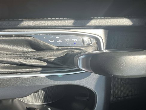Used 2020 Hyundai Santa Fe Limited image 24