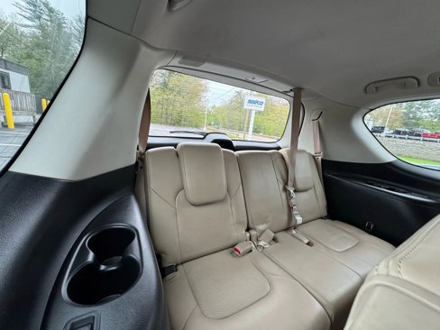 Used 2017 Nissan Armada SL image 20