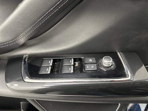 Used 2018 MAZDA CX-9 Touring w/ Touring Premium Package image 12
