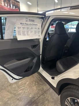 New 2025 Subaru Crosstrek 2.5i Premium w/ Popular Package #4 image 21