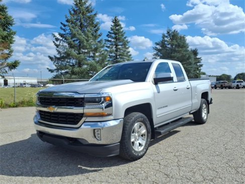 Used 2016 Chevrolet Silverado 1500 LT w/ All Star Edition image 3