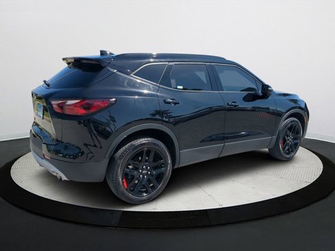 Used 2022 Chevrolet Blazer LT w/ Redline Edition image 4