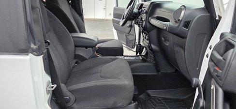 Used 2013 Jeep Wrangler Sport image 11