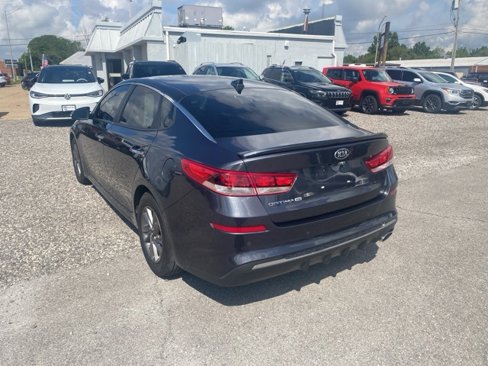 Used 2020 Kia Optima LX image 4
