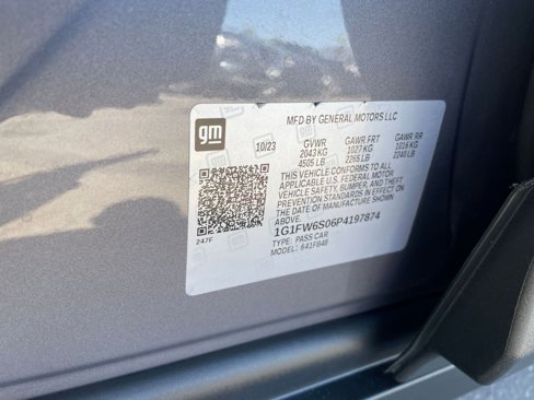 Used 2023 Chevrolet Bolt LT w/ Driver Confidence Package image 32