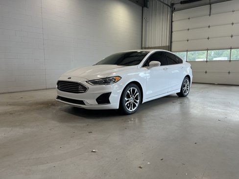 Used 2019 Ford Fusion SEL image 2