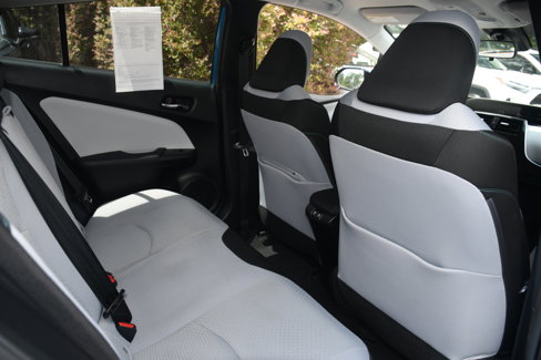 Used 2019 Toyota Prius LE image 18