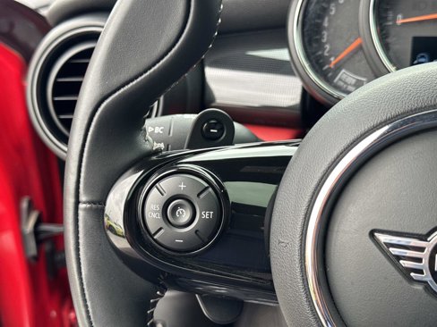 Used 2019 MINI Cooper S image 19