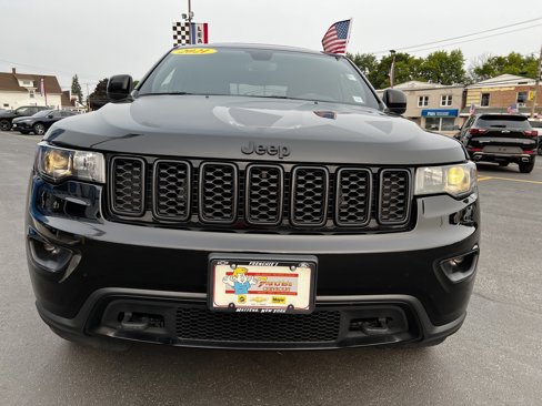 Used 2021 Jeep Grand Cherokee Freedom Edition image 2