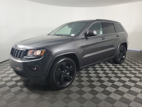 Used 2015 Jeep Grand Cherokee Altitude image 8