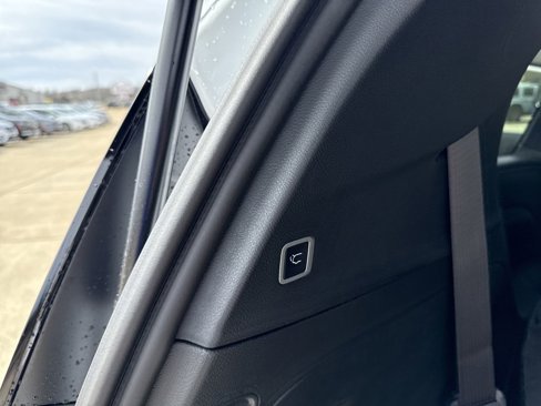 New 2025 Chrysler Pacifica Select image 34