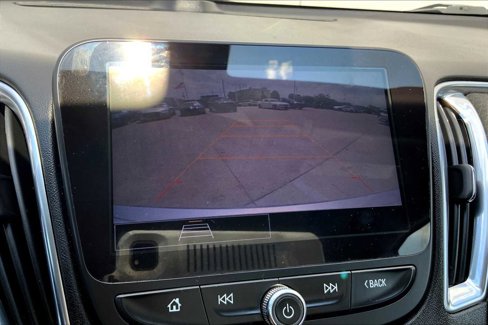 Used 2021 Chevrolet Malibu LT image 26
