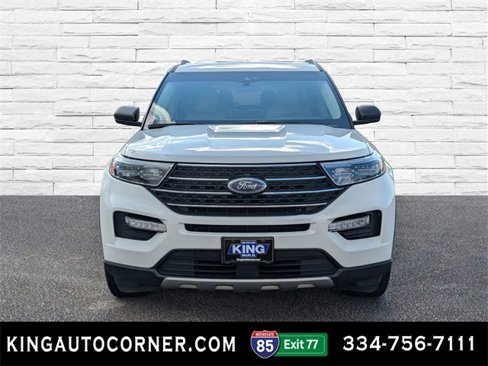 Used 2021 Ford Explorer XLT w/ Equipment Group 202A image 2