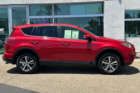 Used 2017 Toyota RAV4 XLE image 3