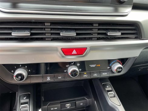 Used 2020 Kia Telluride S w/ S 8 Passenger Seating Package image 23