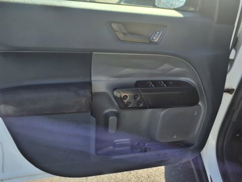 Used 2022 Ford Maverick XL w/ Equipment Group 100A Standard image 19