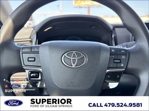 Used 2025 Toyota Camry LE image 18