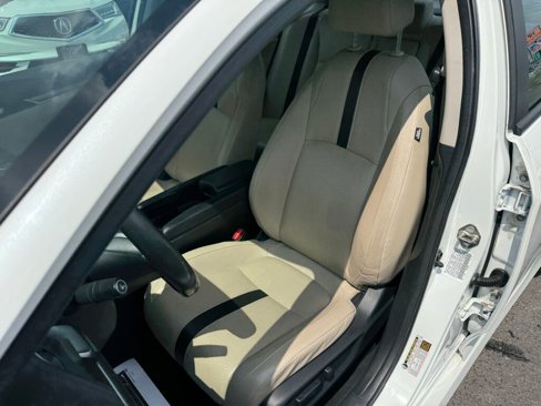 Used 2016 Honda Civic EX-L image 11