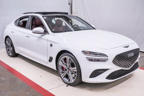 Certified 2025 Genesis G70 2.5T w/ Sport Prestige Package image 5