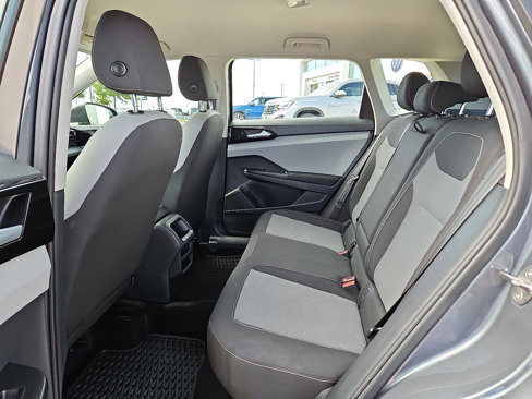 Certified 2024 Volkswagen Taos S image 7