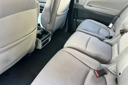 Used 2019 Honda Odyssey EX image 9