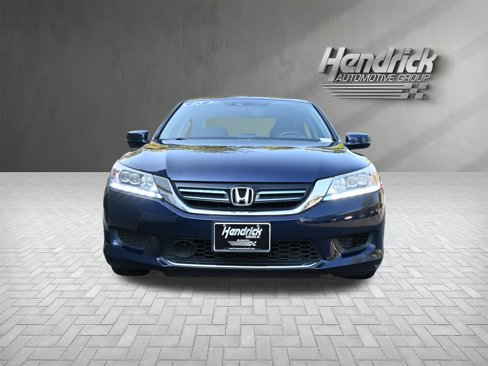 Used 2015 Honda Accord Touring image 3