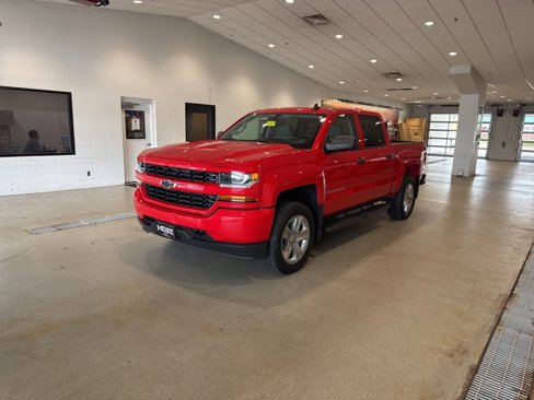 Used 2016 Chevrolet Silverado 1500 Custom image 2