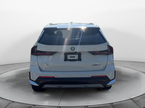 Certified 2025 BMW X1 xDrive28i w/ Technology Package image 6