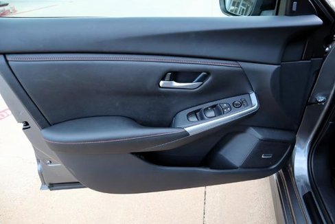 Certified 2024 Nissan Sentra SR w/ SR Premium Package image 15