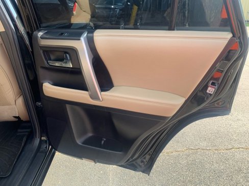 Used 2015 Toyota 4Runner SR5 image 17