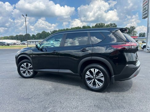 Used 2022 Nissan Rogue SV image 6